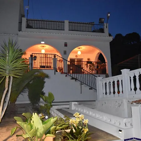 Casa Loro Loco *