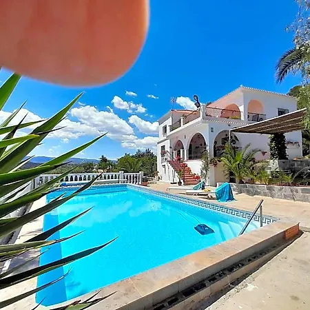 Casa Loro Loco